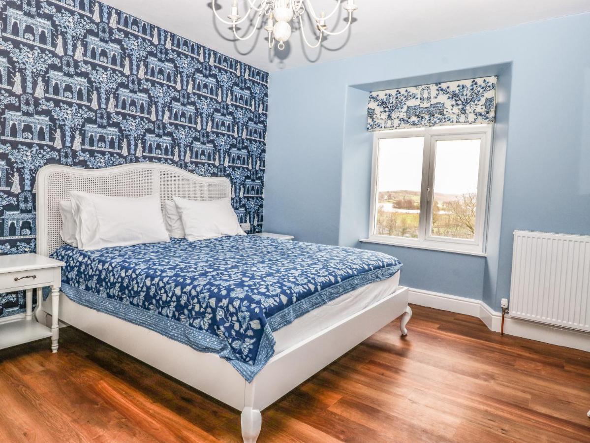 Estcote Villa Ембълсайд Екстериор снимка